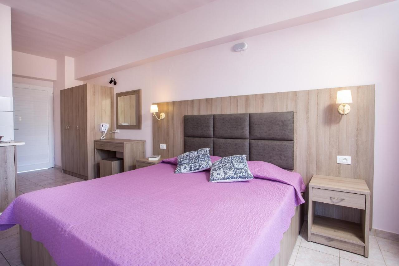 Sun & Sea Hotel Apartments Фалираки Екстериор снимка