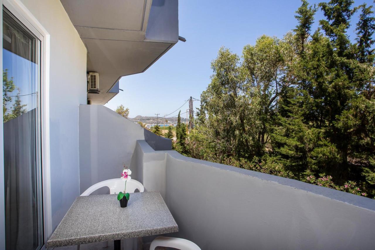 Sun & Sea Hotel Apartments Фалираки Екстериор снимка