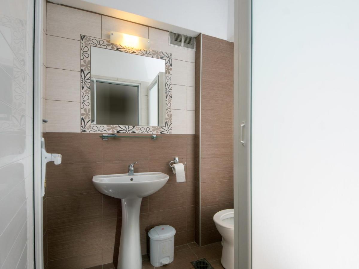 Sun & Sea Hotel Apartments Фалираки Екстериор снимка